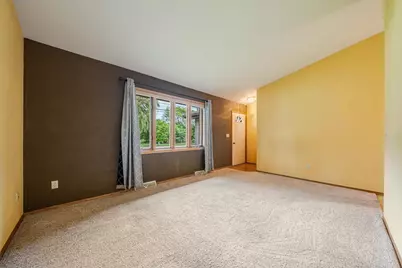 3115 W 9th Avenue, Oshkosh, WI 54904 - Photo 5