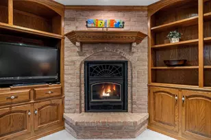 425 E Fox Run Cir, Green Bay, WI 54311 - Photo 49