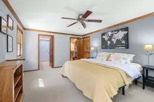 425 E Fox Run Cir, Green Bay, WI 54311 - Photo 25