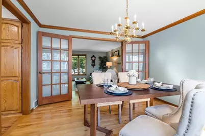 425 E Fox Run Circle, Green Bay, WI 54311 - Photo 9