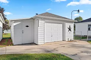 527 Parker Ave, Algoma, WI 54201 - Photo 41