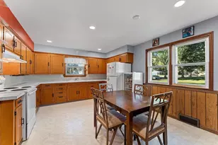 527 Parker Ave, Algoma, WI 54201 - Photo 11