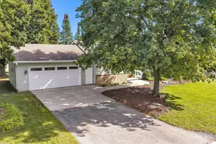 610 S Wild Rose Ln, Appleton, WI 54914 - Photo 31