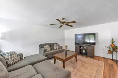 610 S Wild Rose Lane, Appleton, WI 54914 - Photo 5