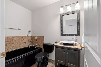 143 Webster Heights Drive, Green Bay, WI 54301 - Photo 47