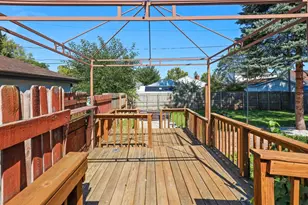 1627 Smith St, Green Bay, WI 54302 - Photo 35