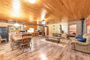 E559 Indian Valley Rd, Waupaca, WI 54981 - Photo 11