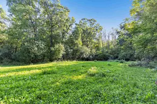 E559 Indian Valley Rd, Waupaca, WI 54981 - Photo 5