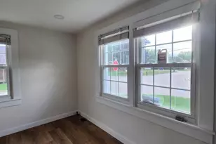 603 N 7th St, Winneconne, WI 54986 - Photo 5