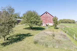 E6998 Symco Rd, Bear Creek, WI 54922 - Photo 69