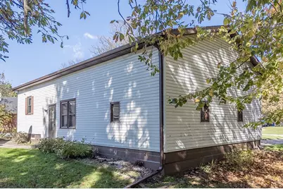 63 W 14th Street, Clintonville, WI 54929 - Photo 33