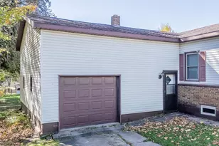 63 W 14th St, Clintonville, WI 54929 - Photo 29