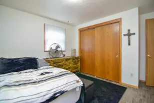 613 Victoria Ct, Green Bay, WI 54311 - Photo 11