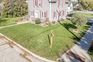 215 E Spring St, New London, WI 54961 - Photo 37