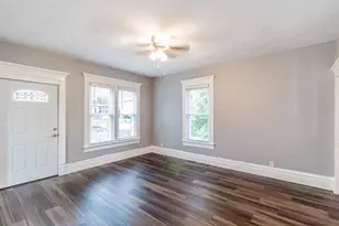 215 E Spring St, New London, WI 54961 - Photo 5