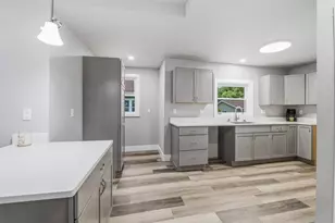 579 Forest Ave, Fond du Lac, WI 54935 - Photo 11