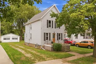 579 Forest Ave, Fond du Lac, WI 54935 - Photo 1