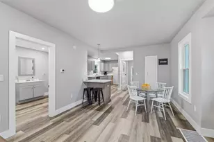 579 Forest Ave, Fond du Lac, WI 54935 - Photo 9