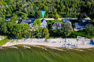 5061 Edgewater Beach Rd, Green Bay, WI 54311 - Photo 3