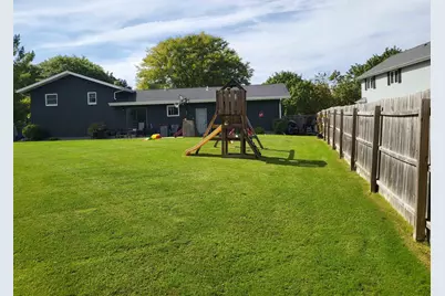 561 Wakefield Avenue, Fond du Lac, WI 54935 - Photo 31