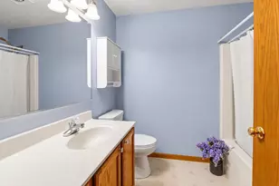 462 Rockrose Dr, Fond du Lac, WI 54935 - Photo 17