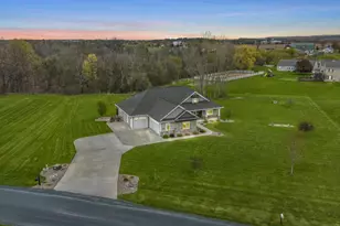 3551 Hickory Ridge Dr, De Pere, WI 54115 - Photo 63