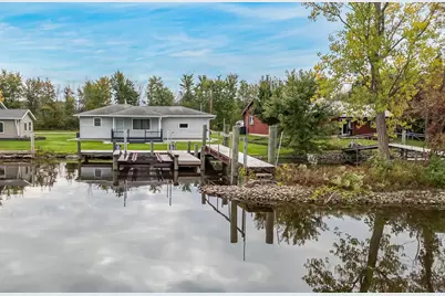 653 Krenz Road, Omro, WI 54963 - Photo 1