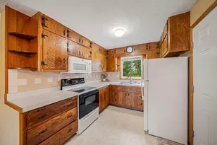 653 Krenz Rd, Omro, WI 54963 - Photo 5