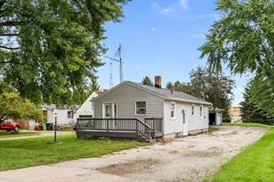 525 S Grove St, Waupun, WI 53963 - Photo 1