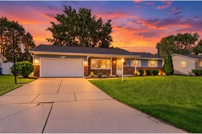 1491 Commanche Avenue, Green Bay, WI 54313 - Photo 1
