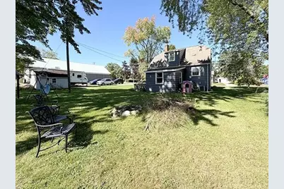 420 Green Bay Avenue, Oconto Falls, WI 54154 - Photo 13