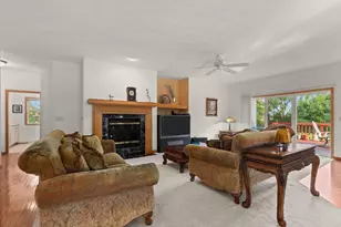 2282 Willow Way Dr, Oshkosh, WI 54904 - Photo 15