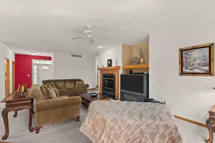 2282 Willow Way Dr, Oshkosh, WI 54904 - Photo 19