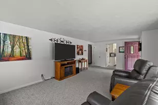 736 John St, Menasha, WI 54952 - Photo 7
