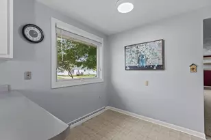 736 John St, Menasha, WI 54952 - Photo 13
