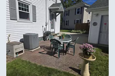 128 Riverview Drive, Manitowoc, WI 54220 - Photo 3