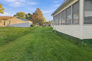 W5070 Woodland Rd, Shawano, WI 54166 - Photo 23