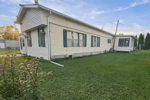 W5070 Woodland Rd, Shawano, WI 54166 - Photo 3
