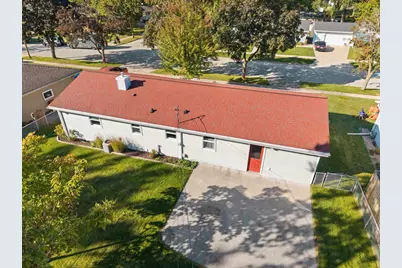 923 Amhart Drive, De Pere, WI 54115 - Photo 25