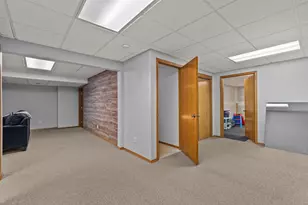 1218 Chelsea Ct, Menasha, WI 54952 - Photo 33