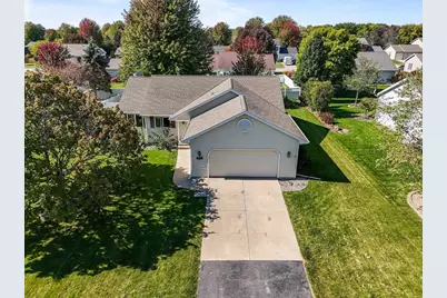 1218 Chelsea Court, Menasha, WI 54952 - Photo 1