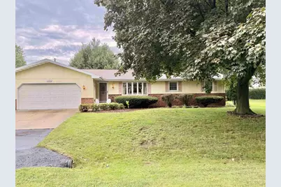 1596 Oakridge Court, Menasha, WI 54952 - Photo 1