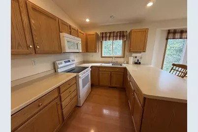 W12531 Mill Creek Court, Gresham, WI 54128 - Photo 9