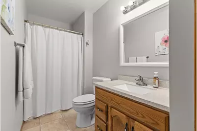 1270 Snowdon Drive, Oshkosh, WI 54904 - Photo 23