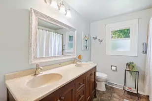 1417 Lindale Ln, Green Bay, WI 54313 - Photo 17