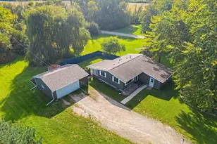 6649 Co Rd R, Oshkosh, WI 54902 - Photo 49