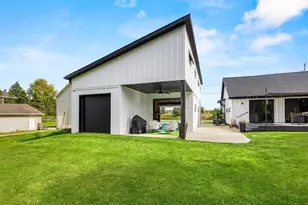 1732 Island Ct, Green Bay, WI 54303 - Photo 47