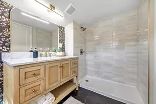 1017 Raymond St, Green Bay, WI 54304 - Photo 21