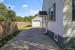 1449 Cass St, Green Bay, WI 54301 - Photo 25