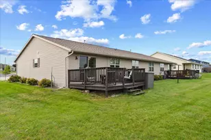 418 Prairie Ln, Luxemburg, WI 54217 - Photo 19